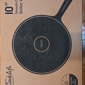 COOKLIFE 10 Inch Lightweight Pre-Seasoned Cast Iron Skillets with Stainles NEW